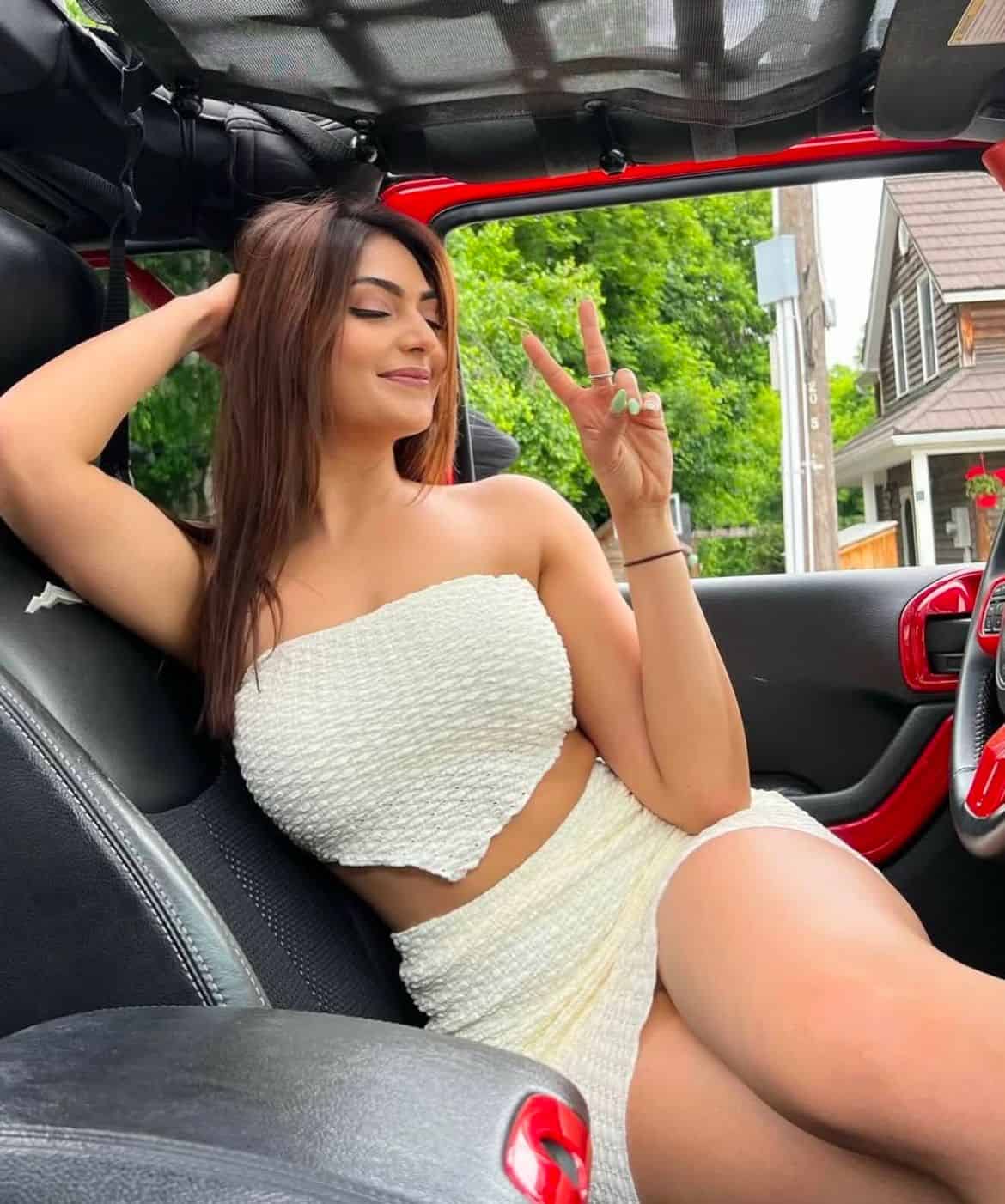 Escorts in Multan — elite outcall presentation with polished styling — VIP escorts in Multan — gallery 14/15 — asset 13